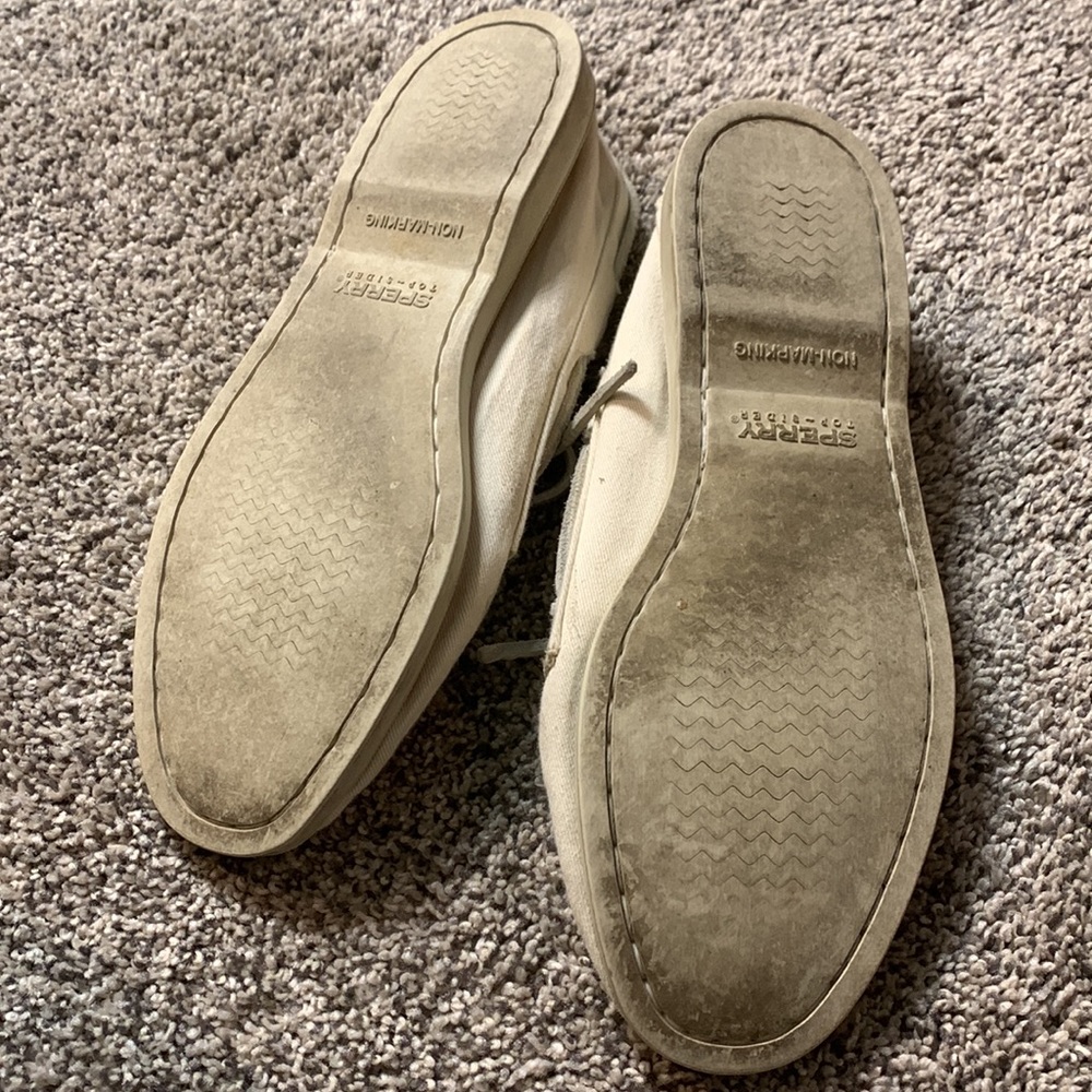 Ivory Sherry Top Sider, 9.5 - Picture 6 of 8